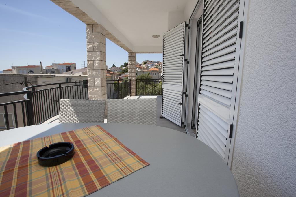 Apartments Villa Silvia Makarska Exterior photo